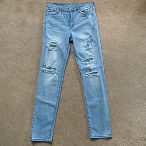 American Eagle High Rise Straight Leg Distressed